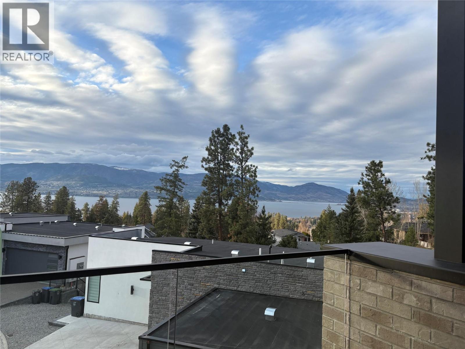  547 Hawes Court, Kelowna