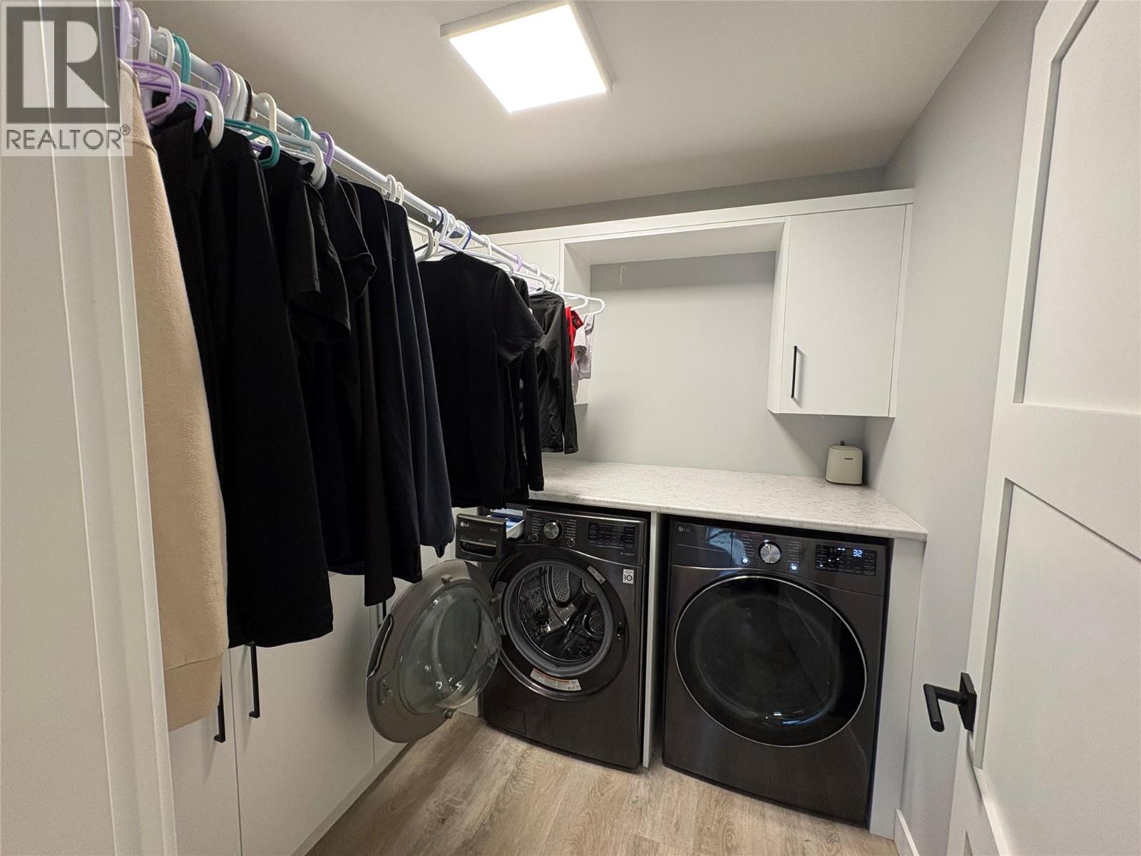  547 Hawes Court, Kelowna