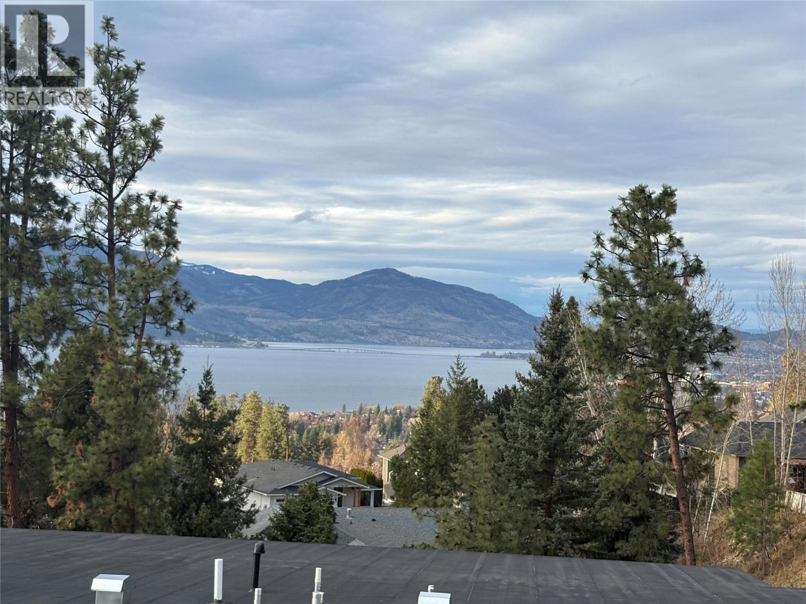  547 Hawes Court, Kelowna