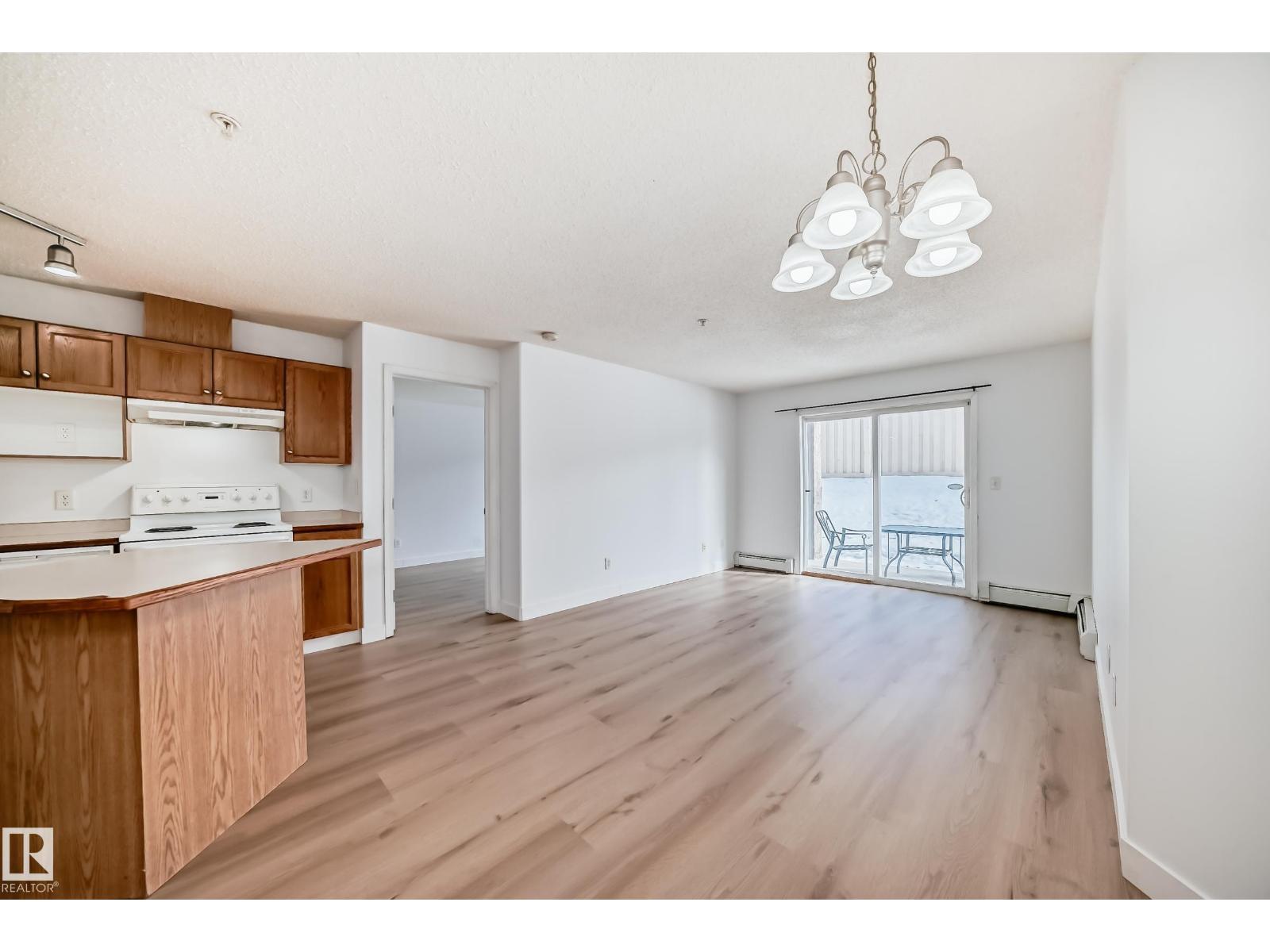 #126 16221 95 ST NW - 19