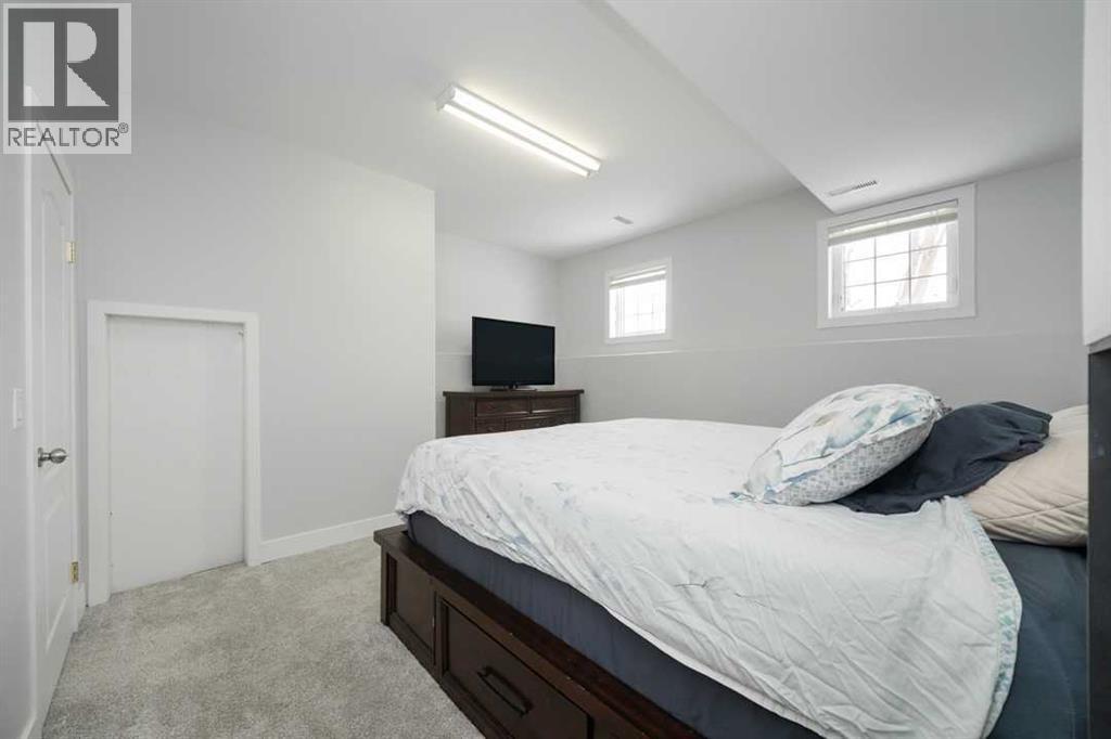 433 Diefenbaker Drive, Fort McMurray