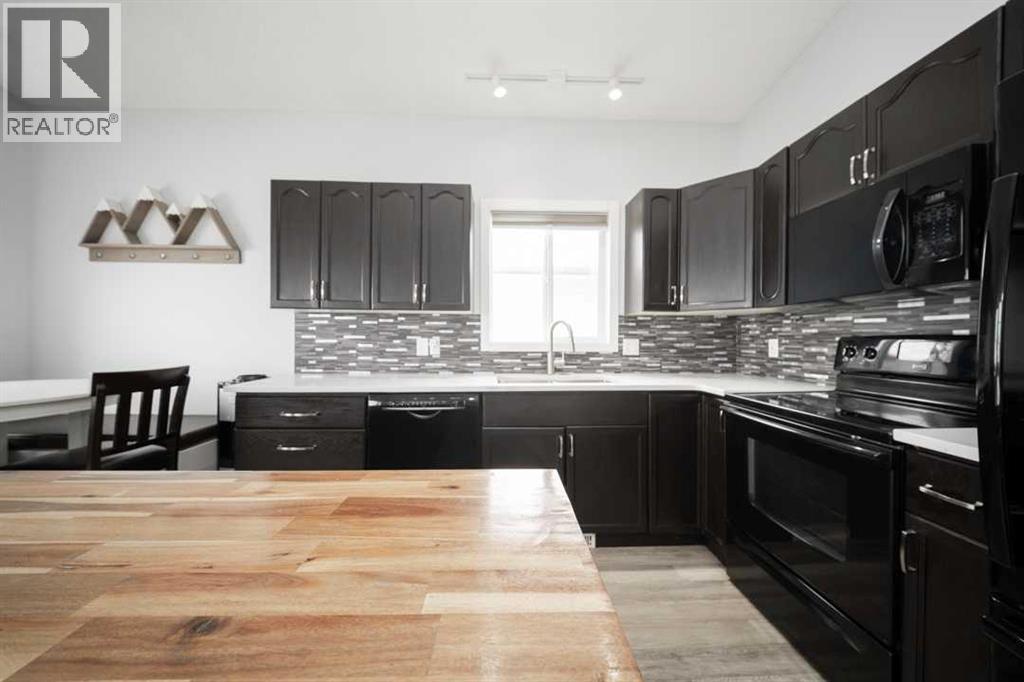 433 Diefenbaker Drive, Fort McMurray