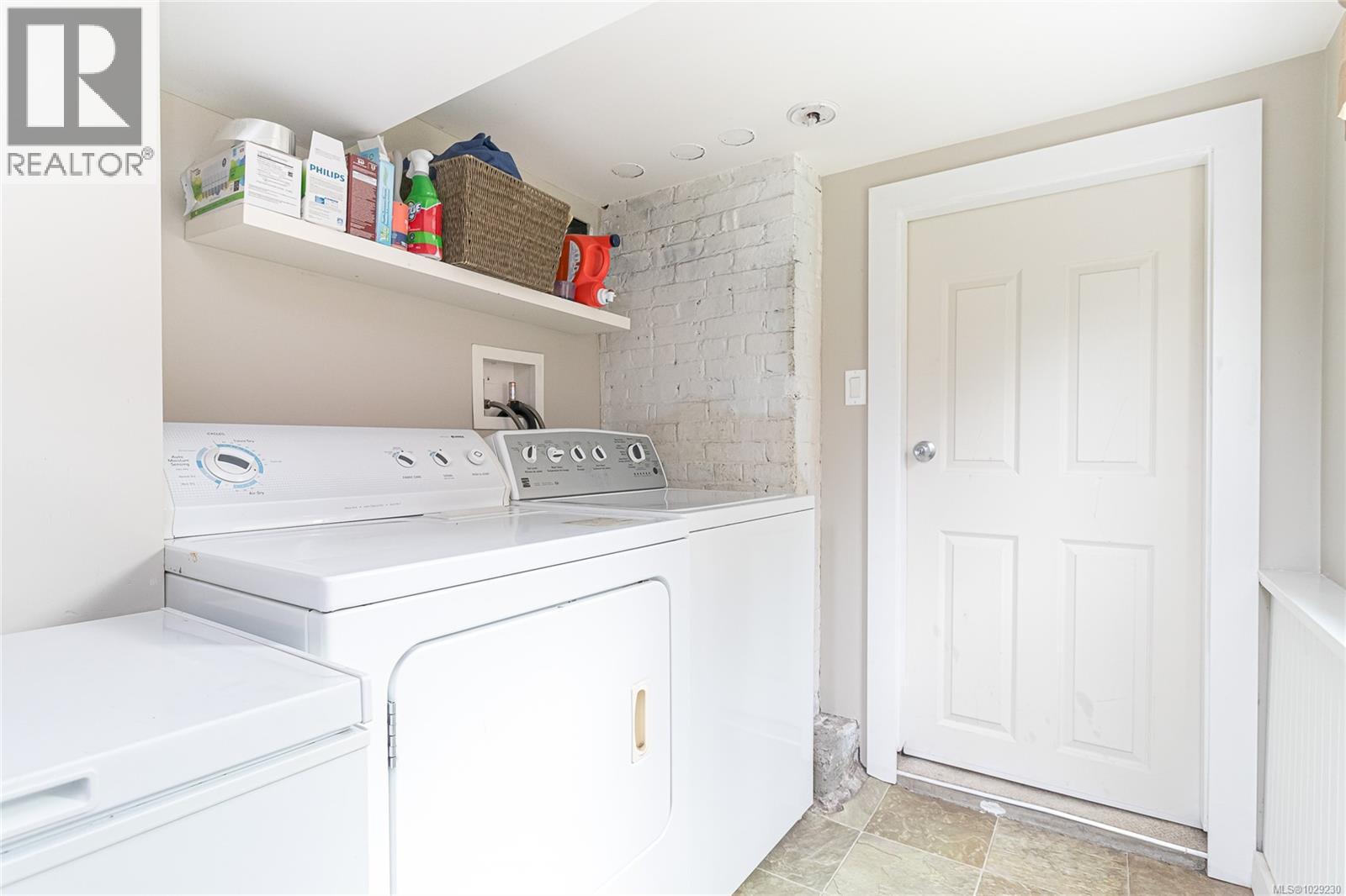 3074 EARL GREY ST - 30