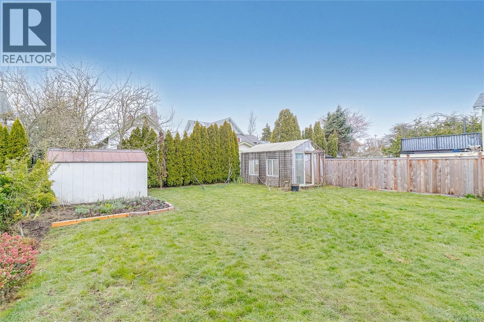 3074 EARL GREY ST - 43