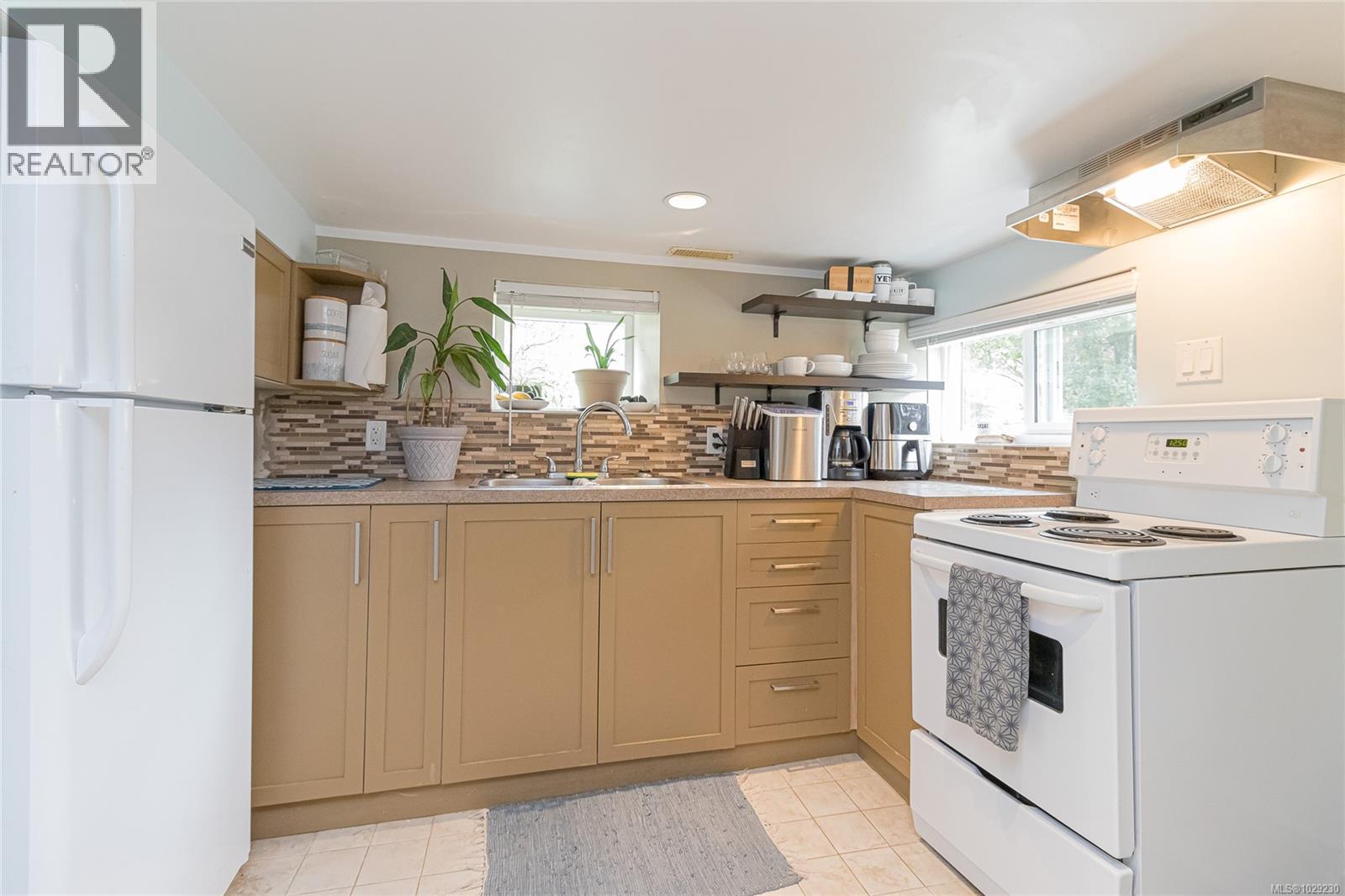 3074 EARL GREY ST - 34