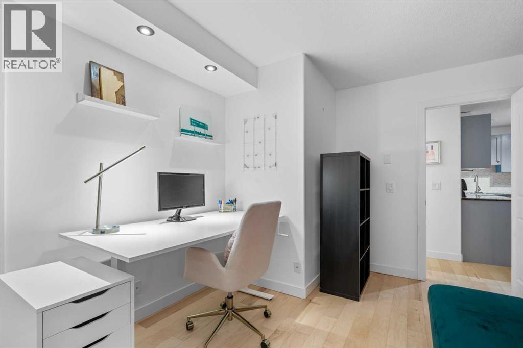 Single Family House for Sale in    Avenue NW Sunnyside Calgary 