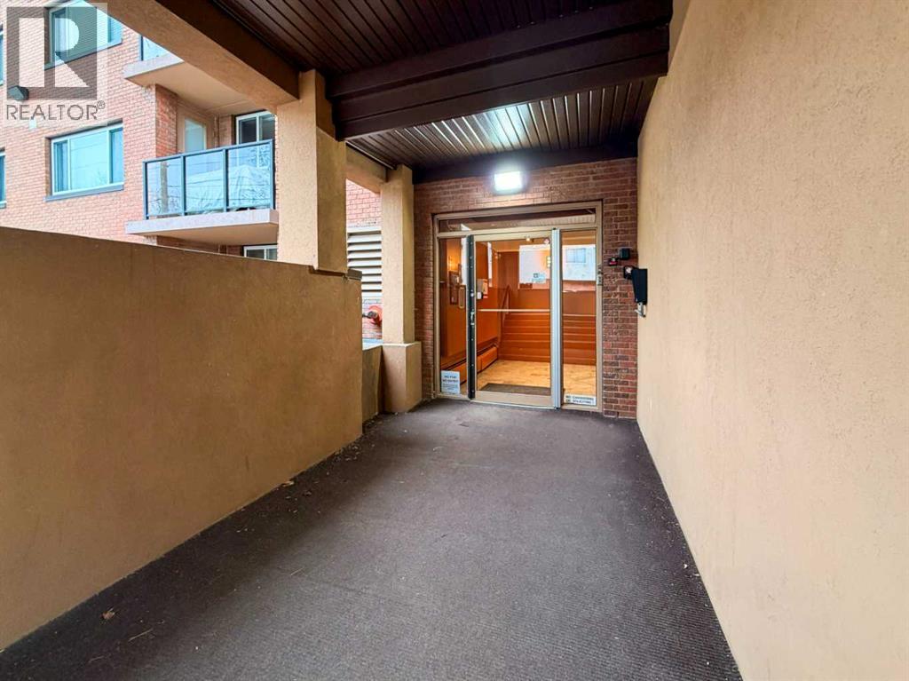 Single Family House for Sale in    Avenue NW Sunnyside Calgary 