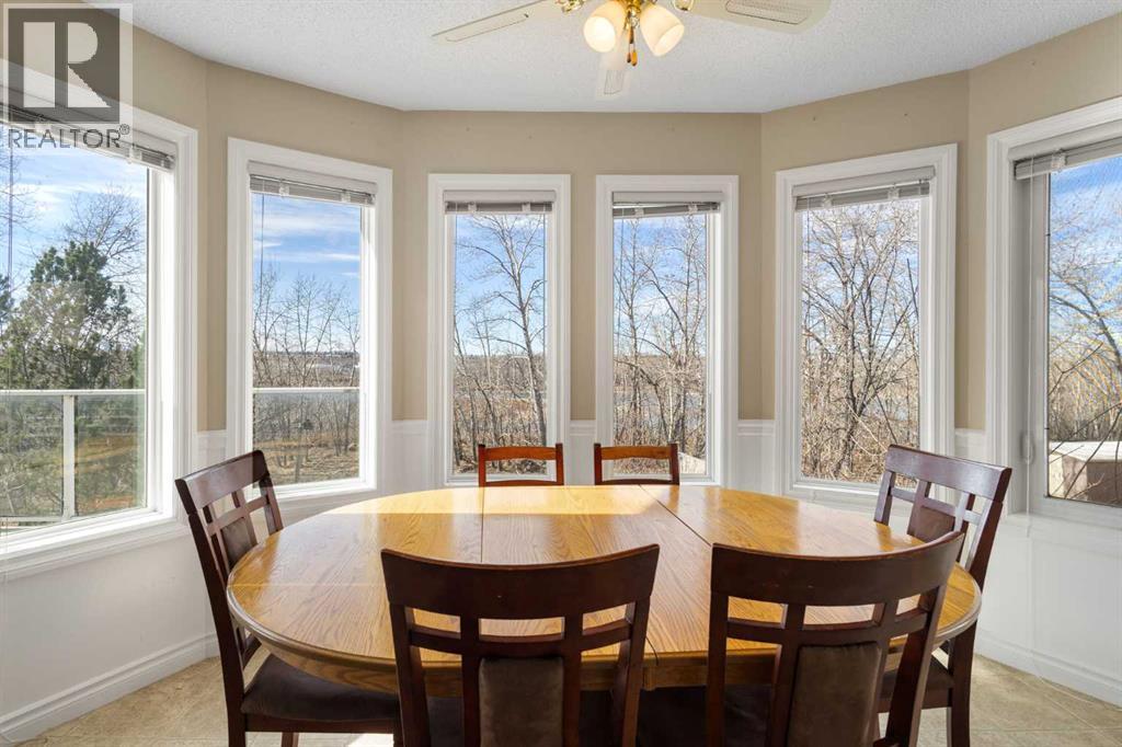 Single Family House for Sale in  Riverside Way SE Riverbend Calgary 