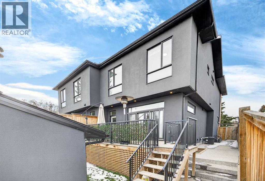 54 Heston Street NW, Calgary, Alberta