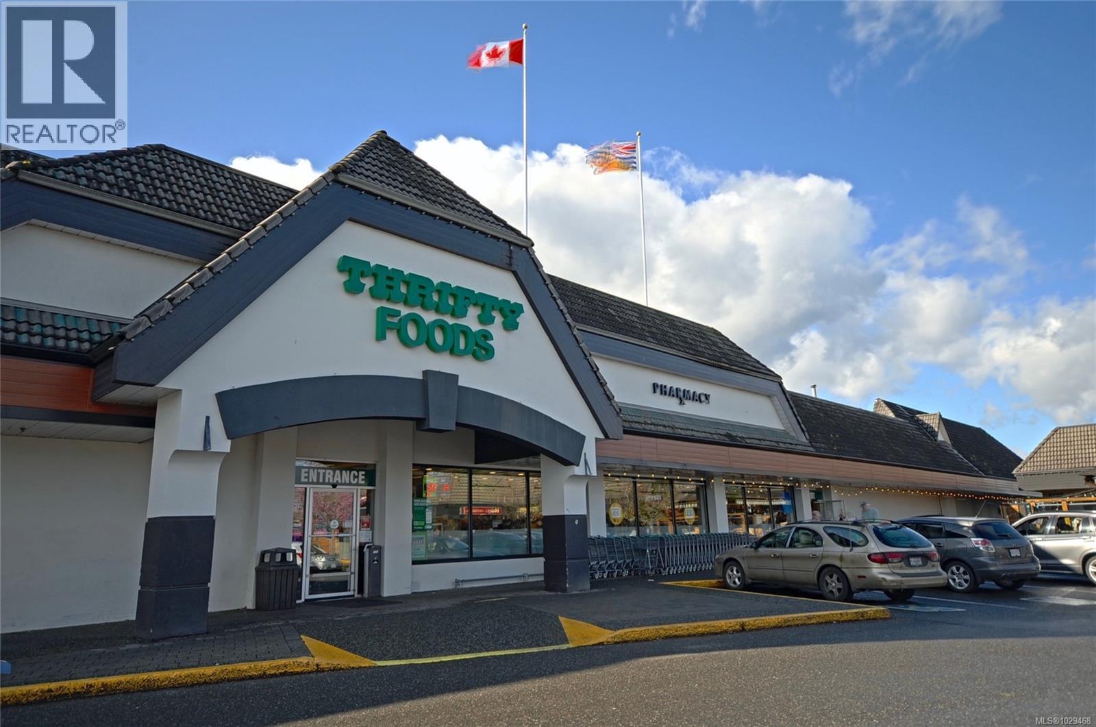 280 Island Hwy E, Parksville