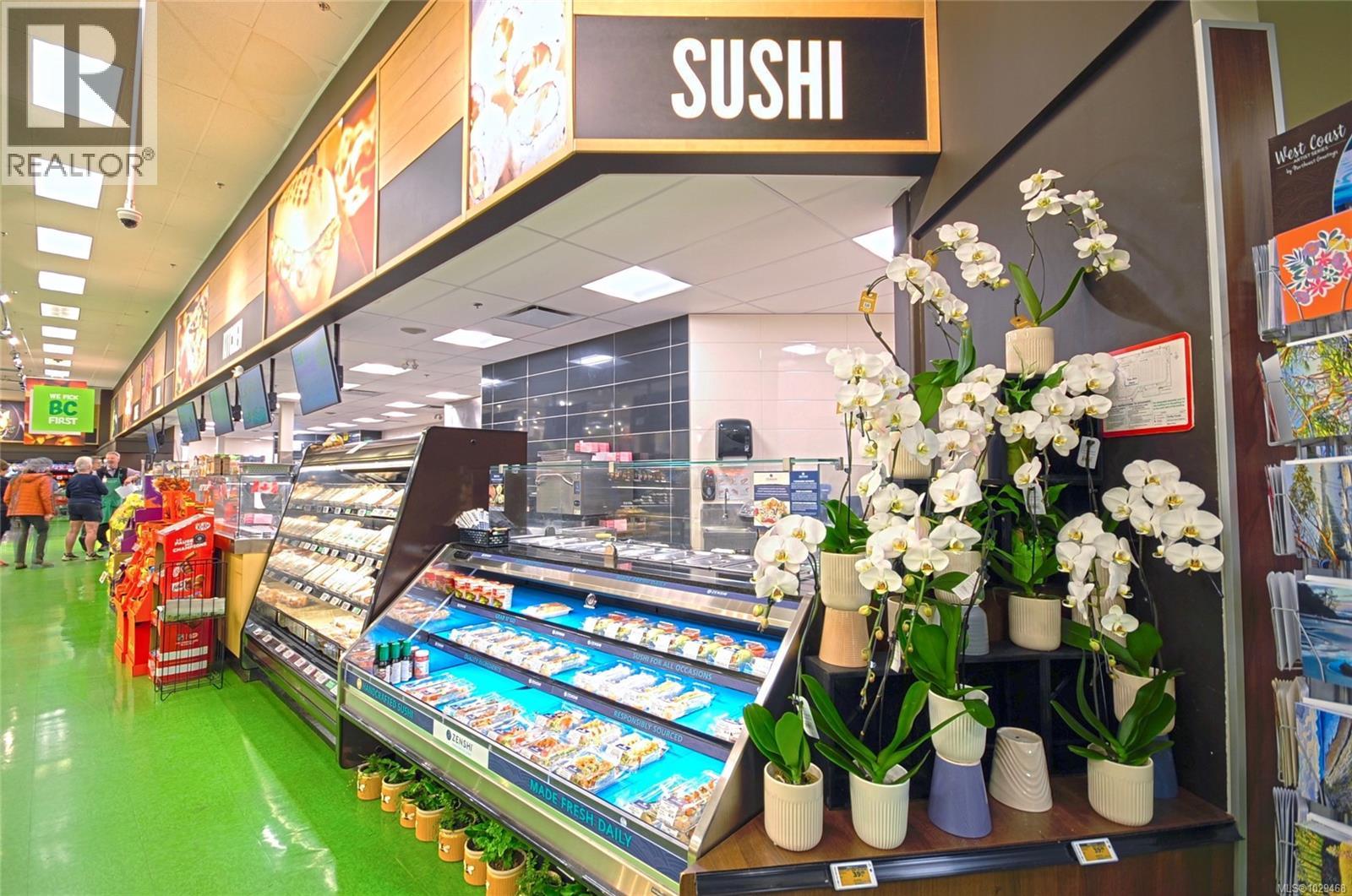 280 Island Hwy E, Parksville