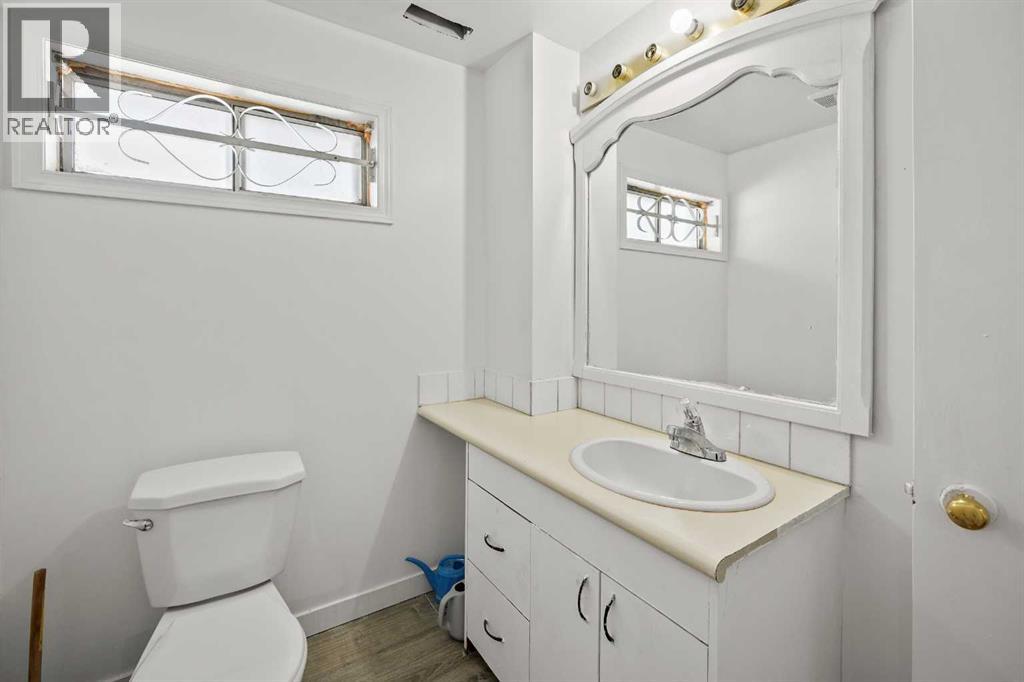 Single Family House for Sale in   Templehill Drive NE Temple Calgary 