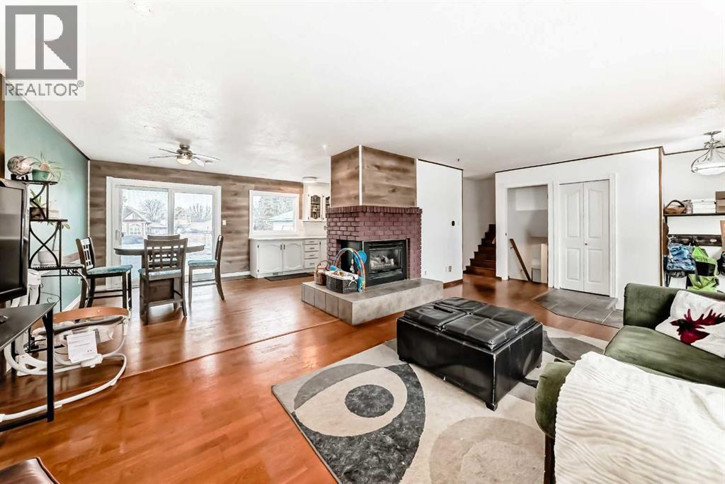 315 barrett Drive, Red Deer