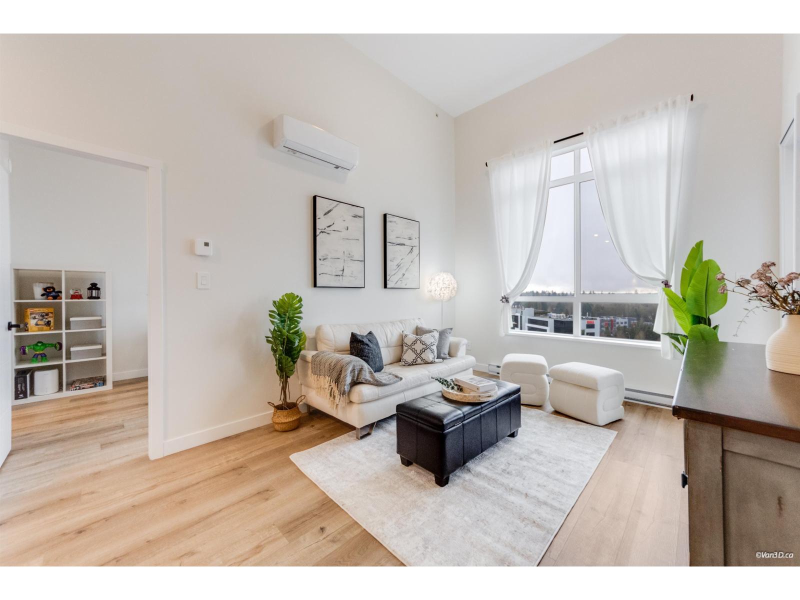 611 8117 200A Street - main photo