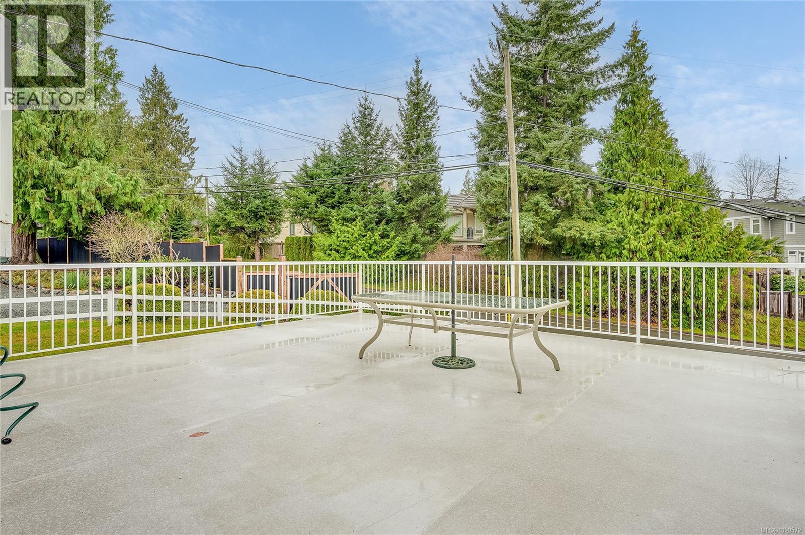 350 Garrett Rd - 14