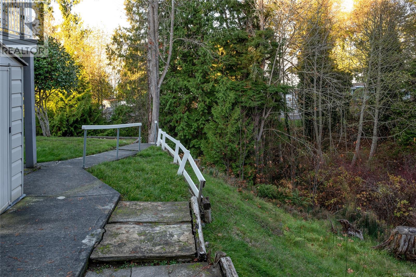 350 Garrett Rd - 21