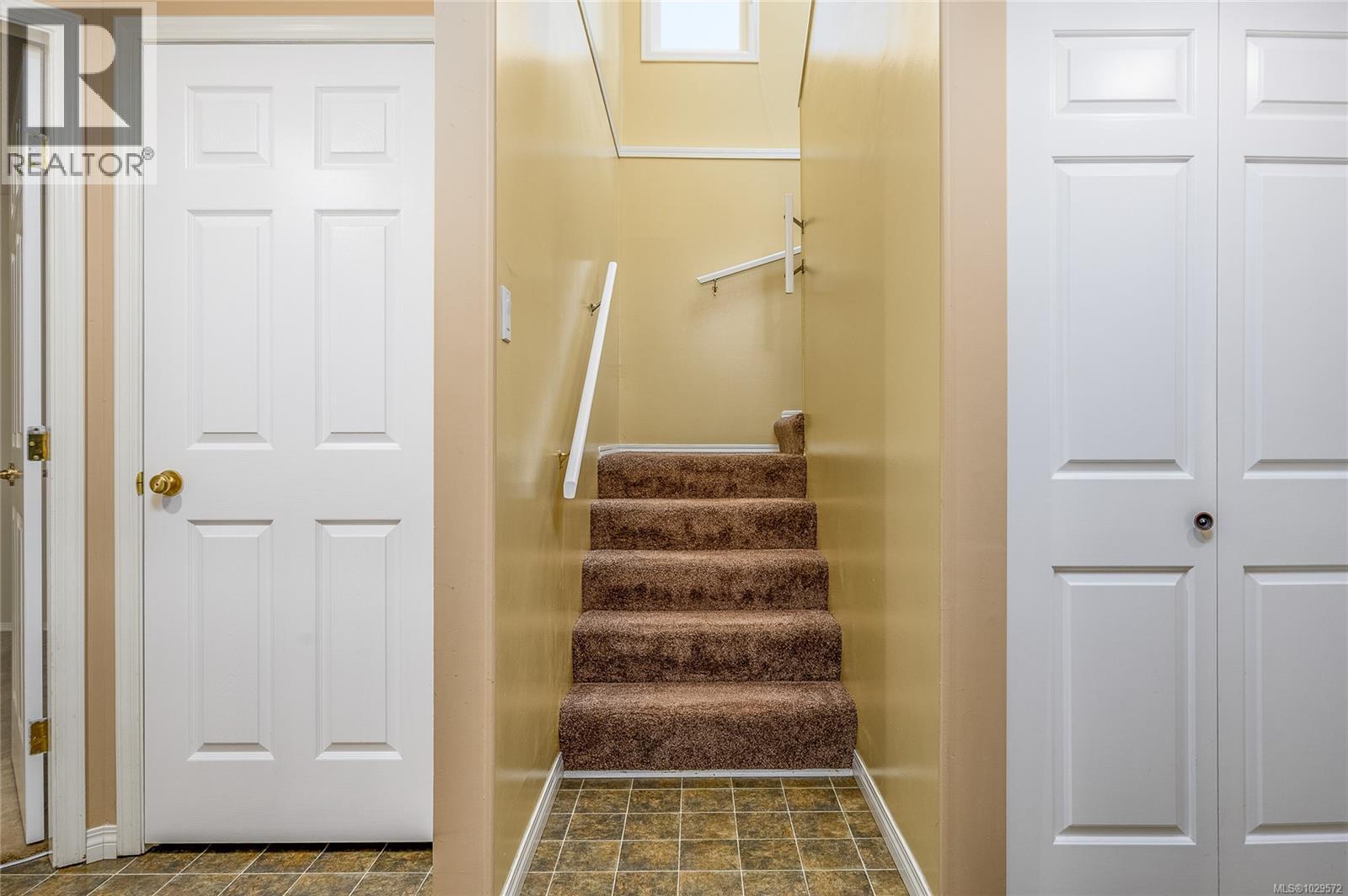 350 Garrett Rd - 42