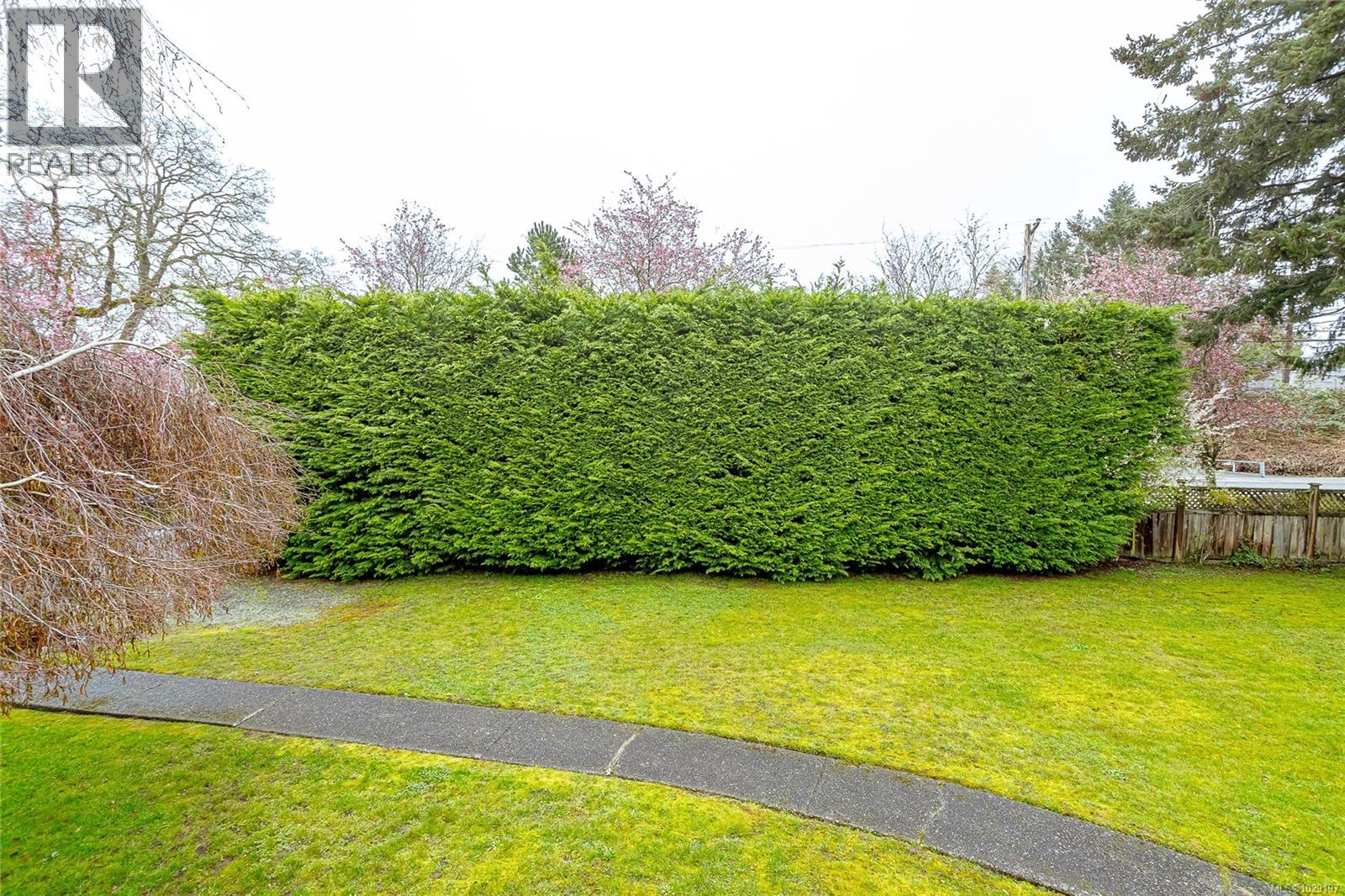 4108 TORQUAY DR - 35