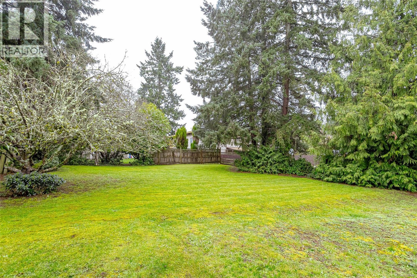 4108 TORQUAY DR - 38