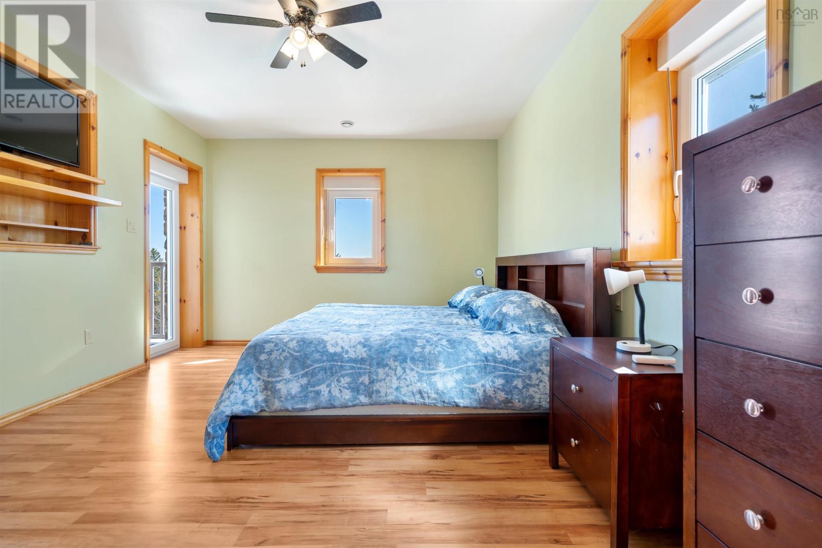 Property 33 of 49 of 6260 West Bay Road