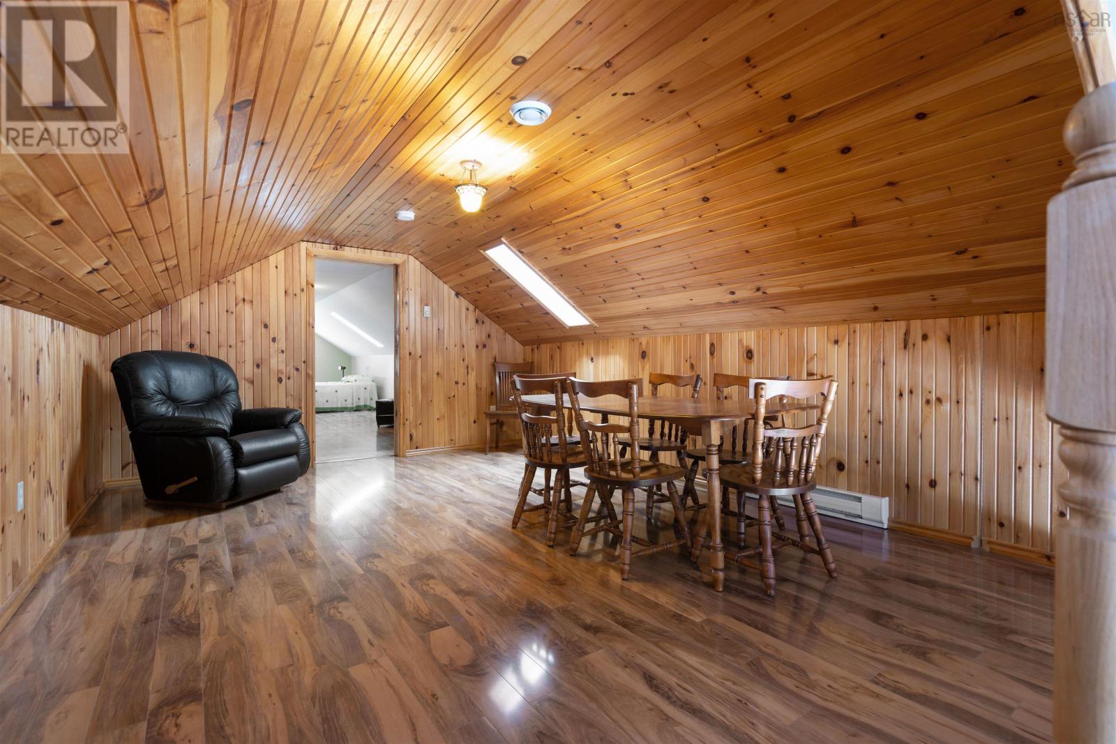 Property 23 of 49 of 6260 West Bay Road