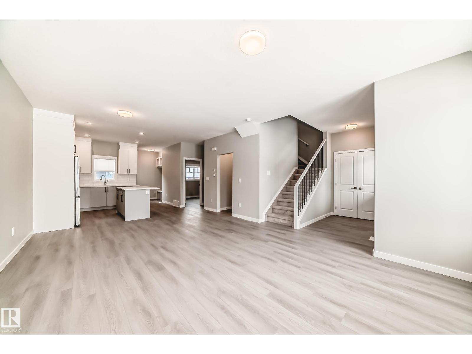 3323 Roy Brown WY NW, Edmonton