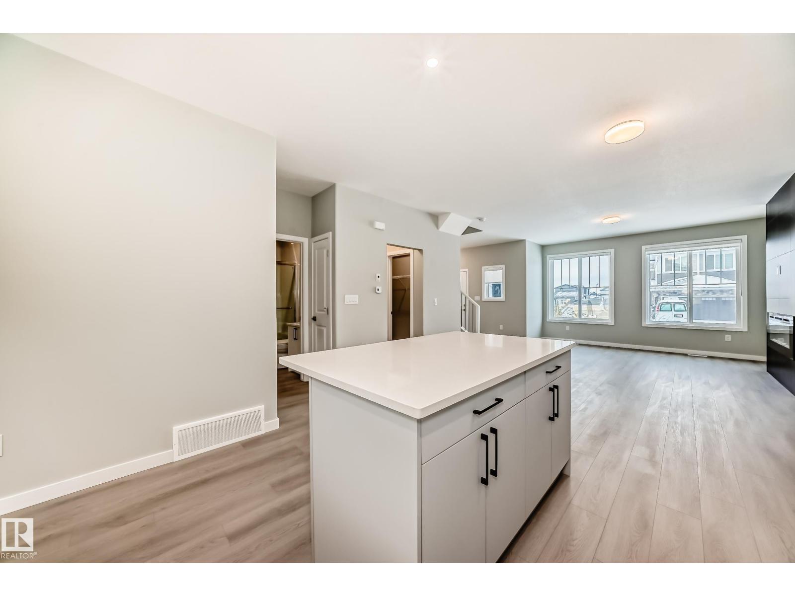 3323 Roy Brown WY NW, Edmonton