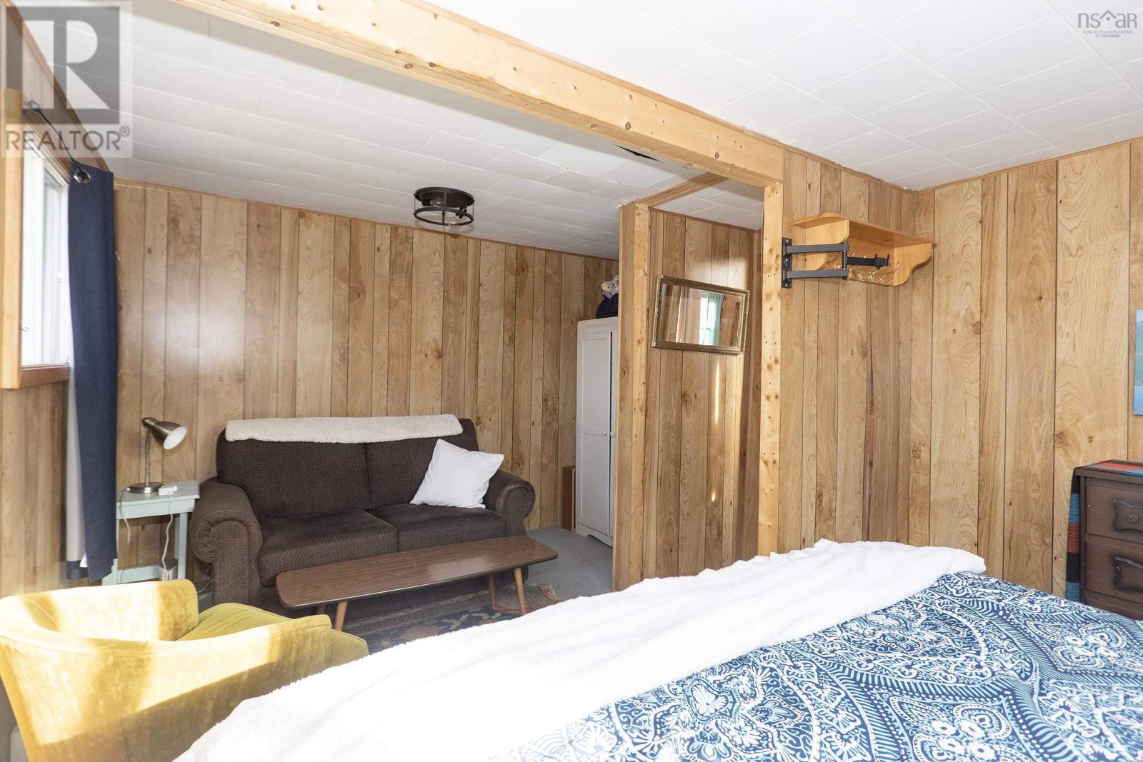 Property 23 of 26 of 53 Jackson Point Road