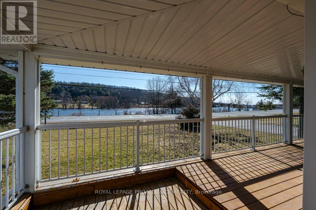 262 SOUTH TRENT STREET, Quinte West (Frankford Ward), Ontario, K0K1C0 — Photo 2