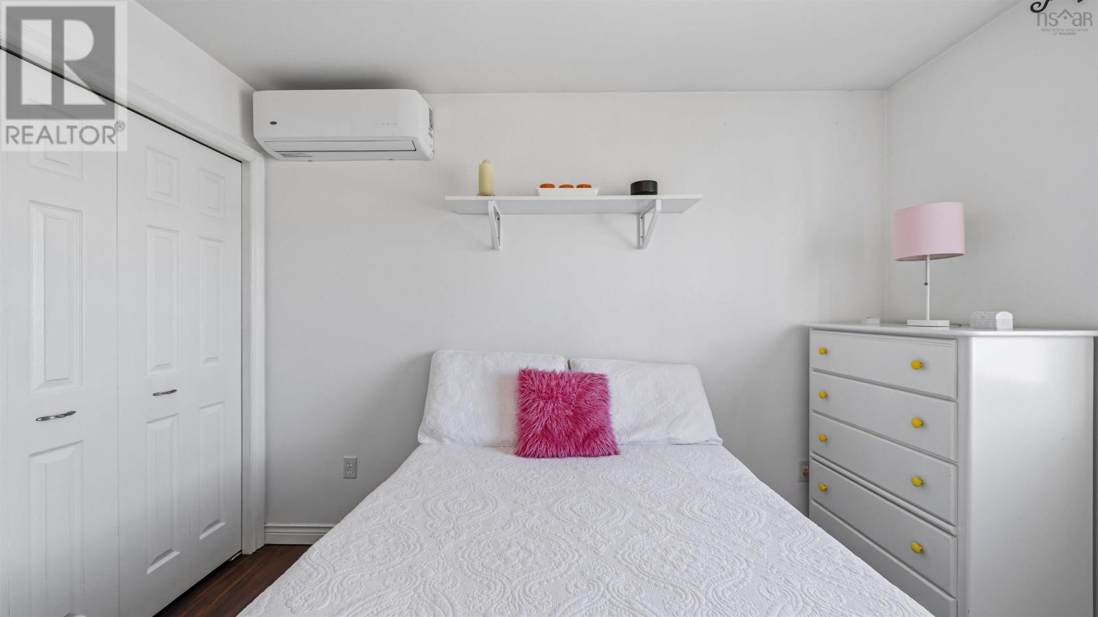 Property 2 of 43 of 15 Handspike Court