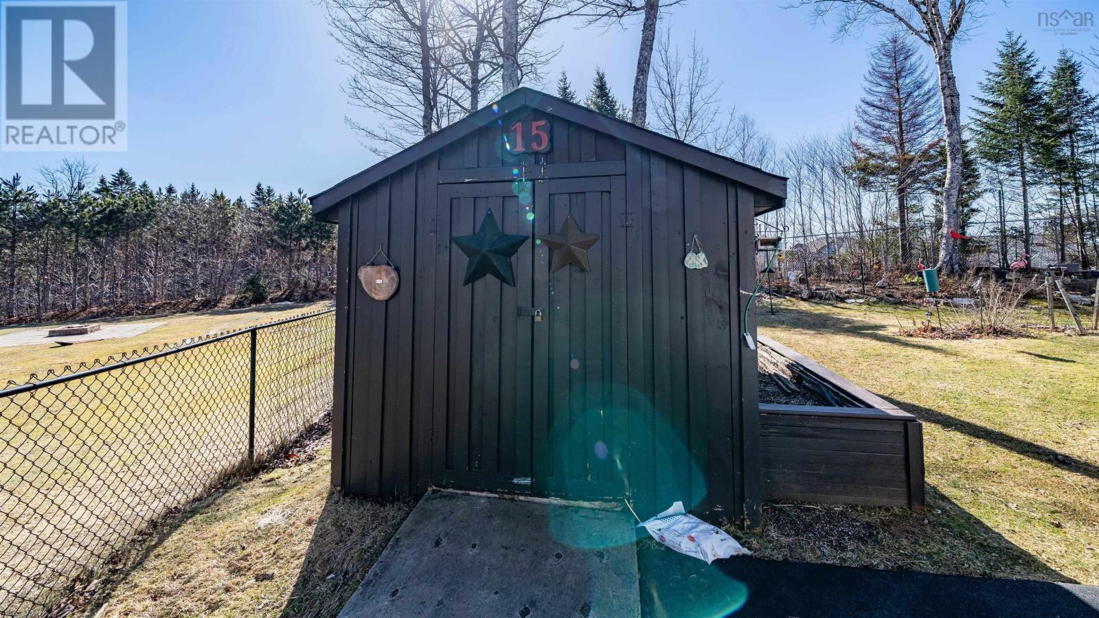 Property 17 of 43 of 15 Handspike Court