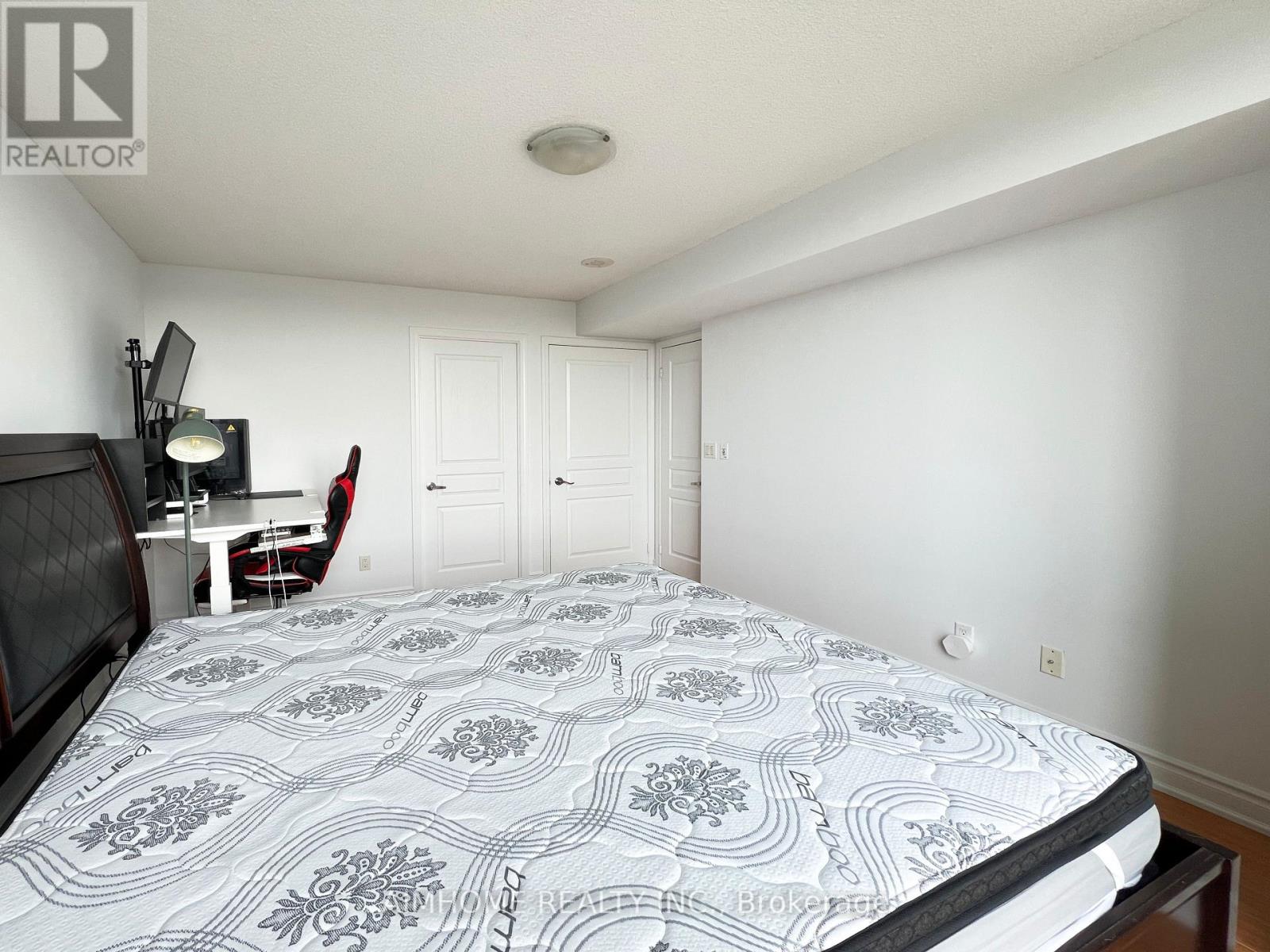 #809 509 BEECROFT ROAD - 12