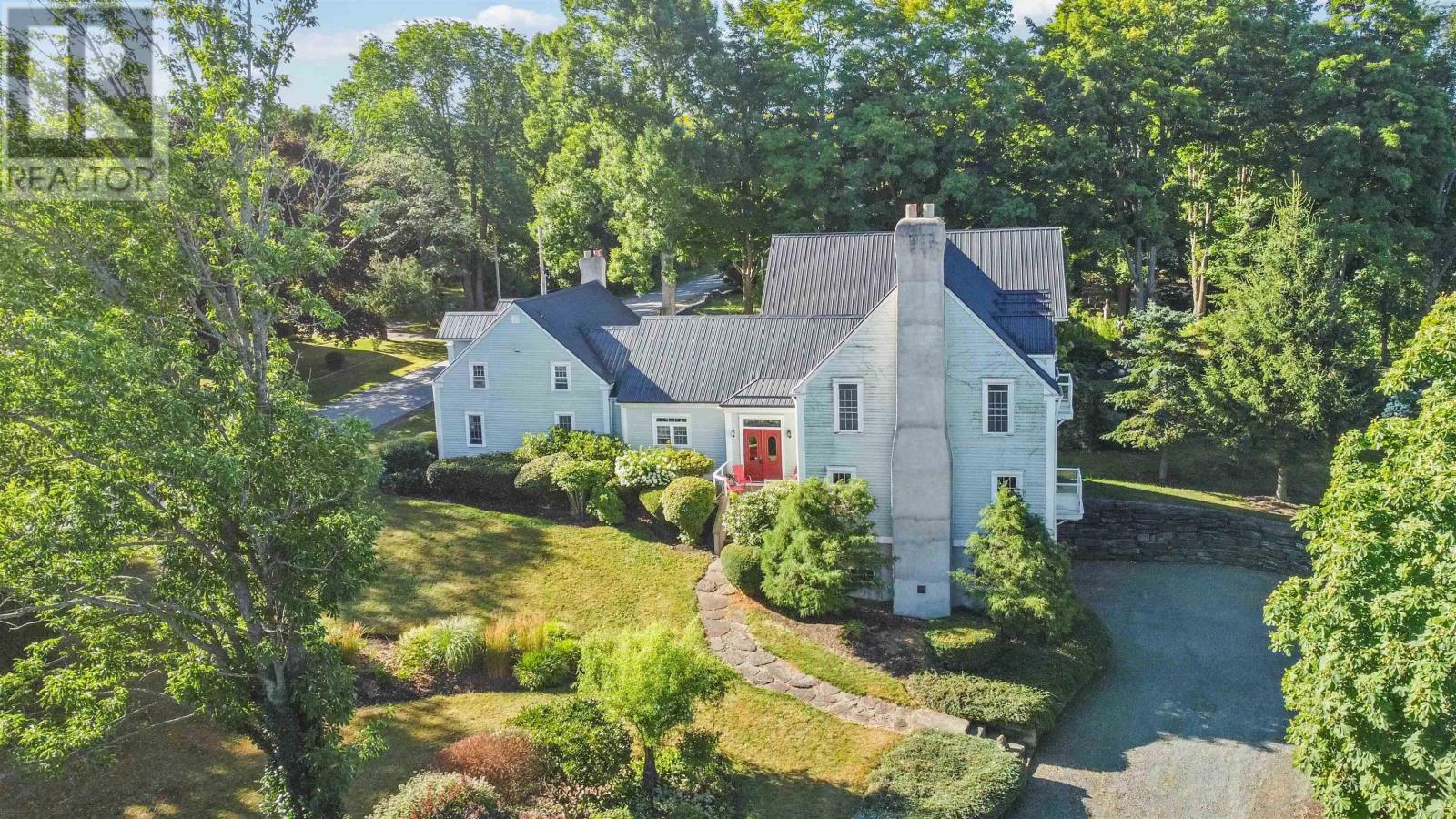 Property 20 of 49 of 1999 Grand Pre Road