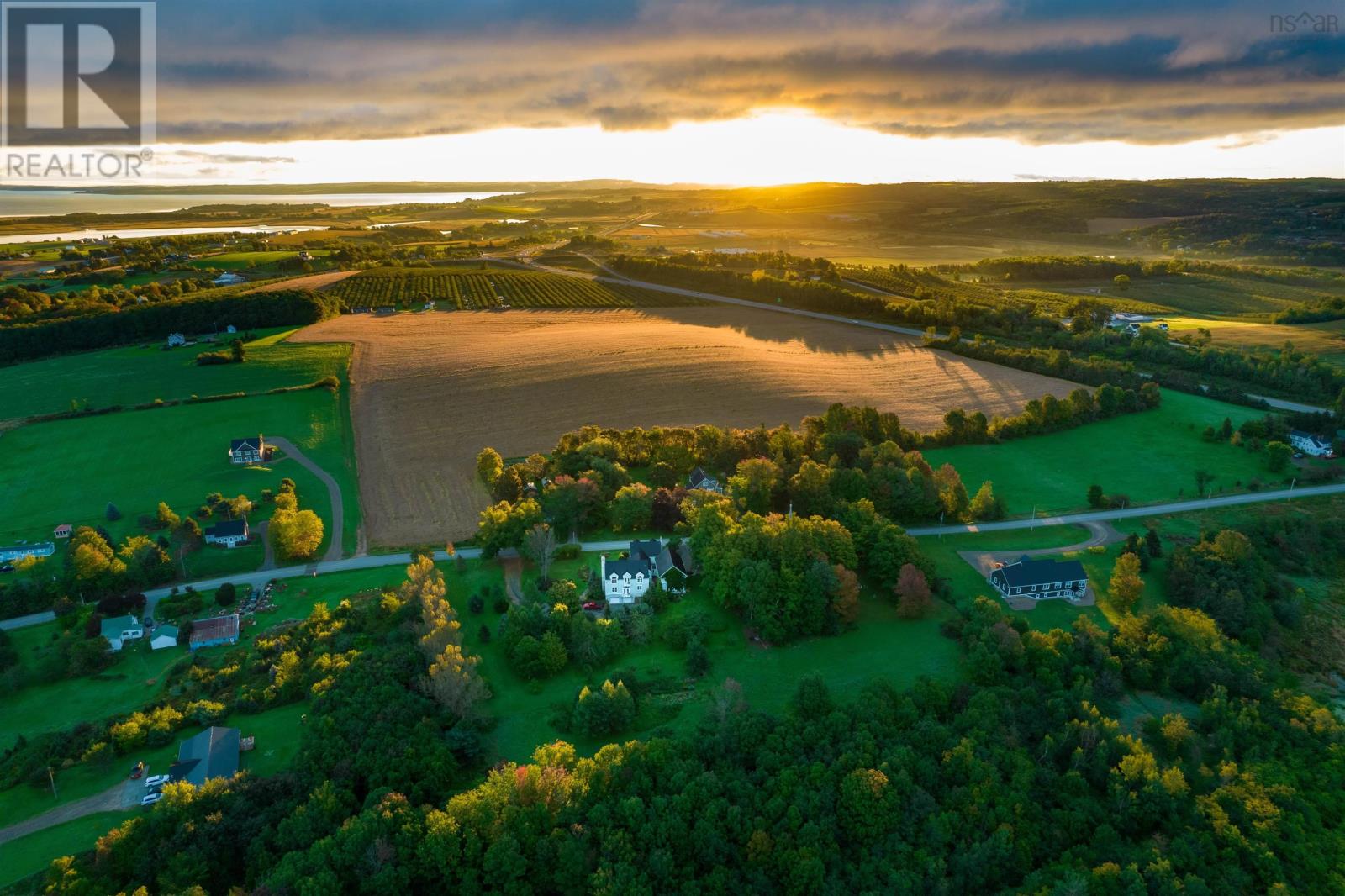 Property 46 of 49 of 1999 Grand Pre Road