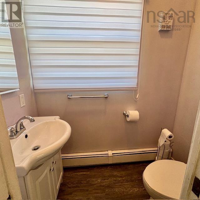 Property 1 of 40 of 10 Catherine Street Street