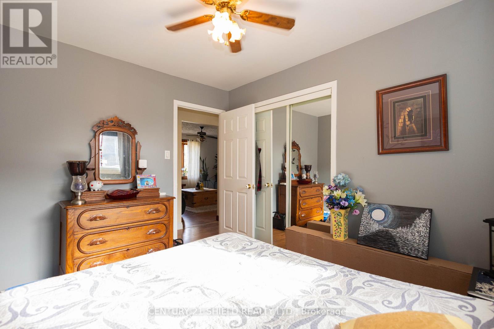 1443 1ST STREET E - 24