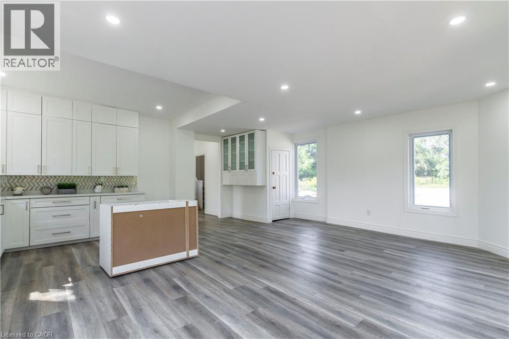 1411 E 56 Highway - 12