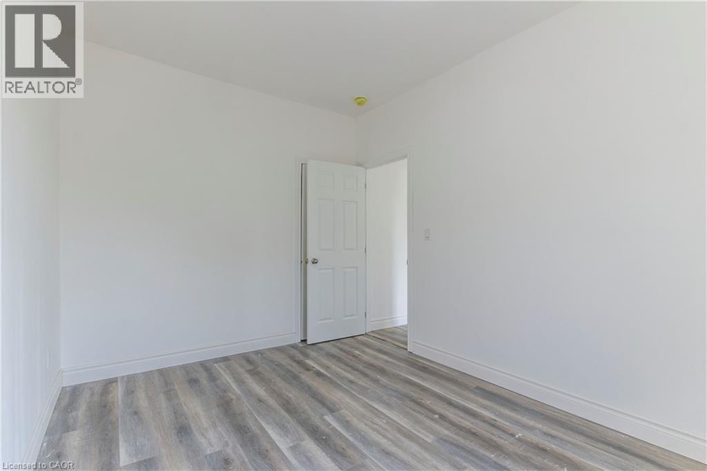 1411 E 56 Highway - 16