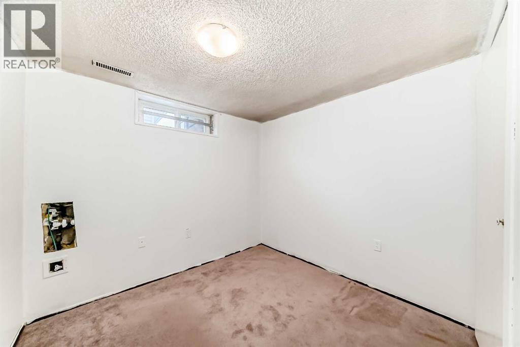 Single Family House Bungalow for Sale in  Pinemeadow Road NE Pineridge Calgary 