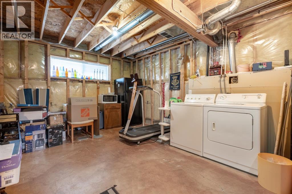 Single Family House 4 Level for Sale in  Coventry View NE Coventry Hills Calgary 