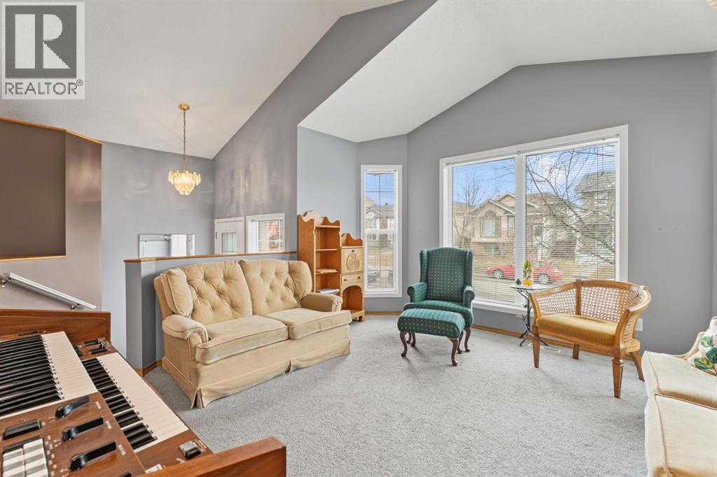 Single Family House 4 Level for Sale in  Coventry View NE Coventry Hills Calgary 