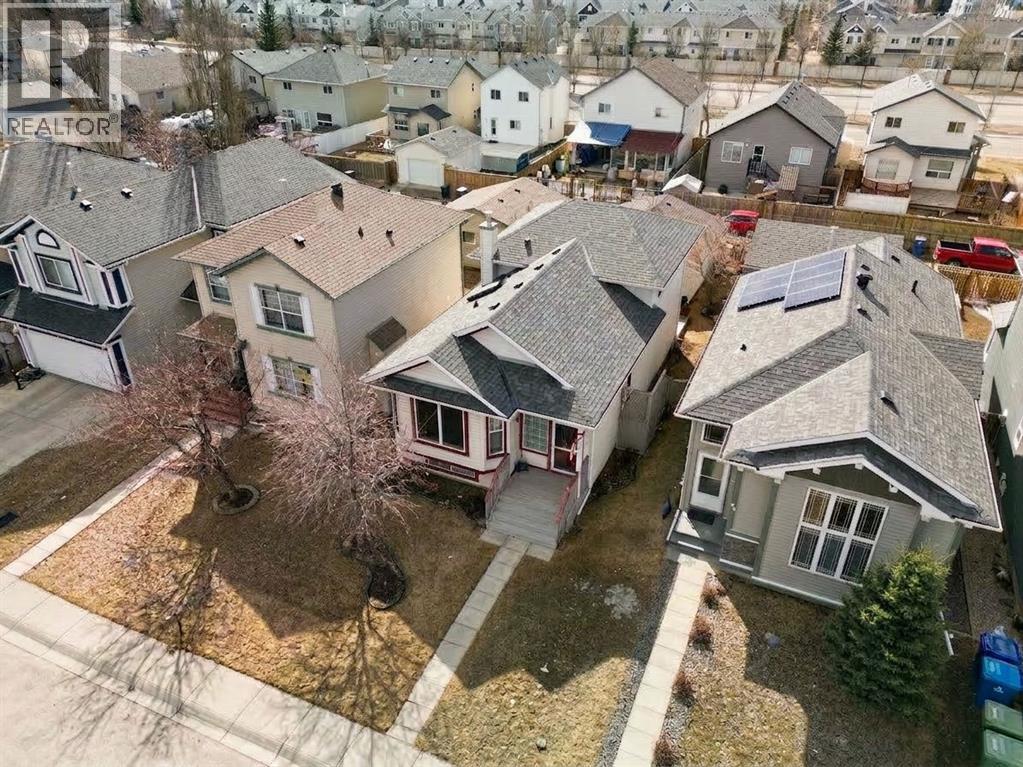 Single Family House 4 Level for Sale in  Coventry View NE Coventry Hills Calgary 