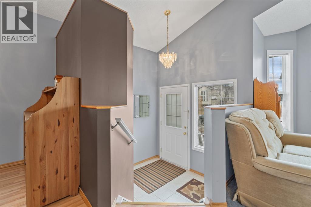 Single Family House 4 Level for Sale in  Coventry View NE Coventry Hills Calgary 