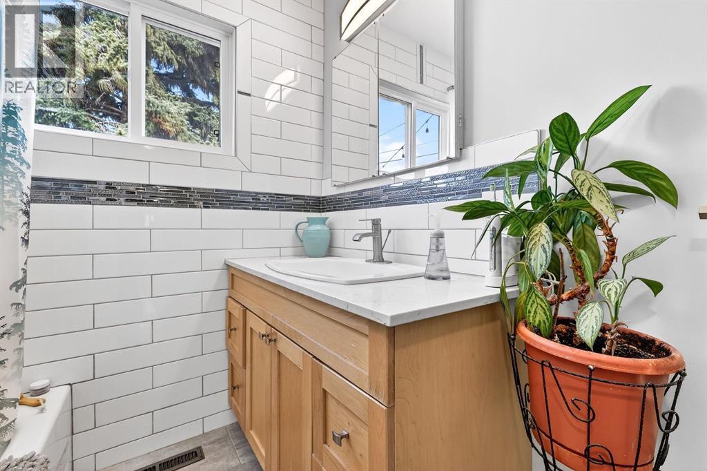 Single Family House Bungalow for Sale in  Glenbrook Drive SW Glenbrook Calgary 