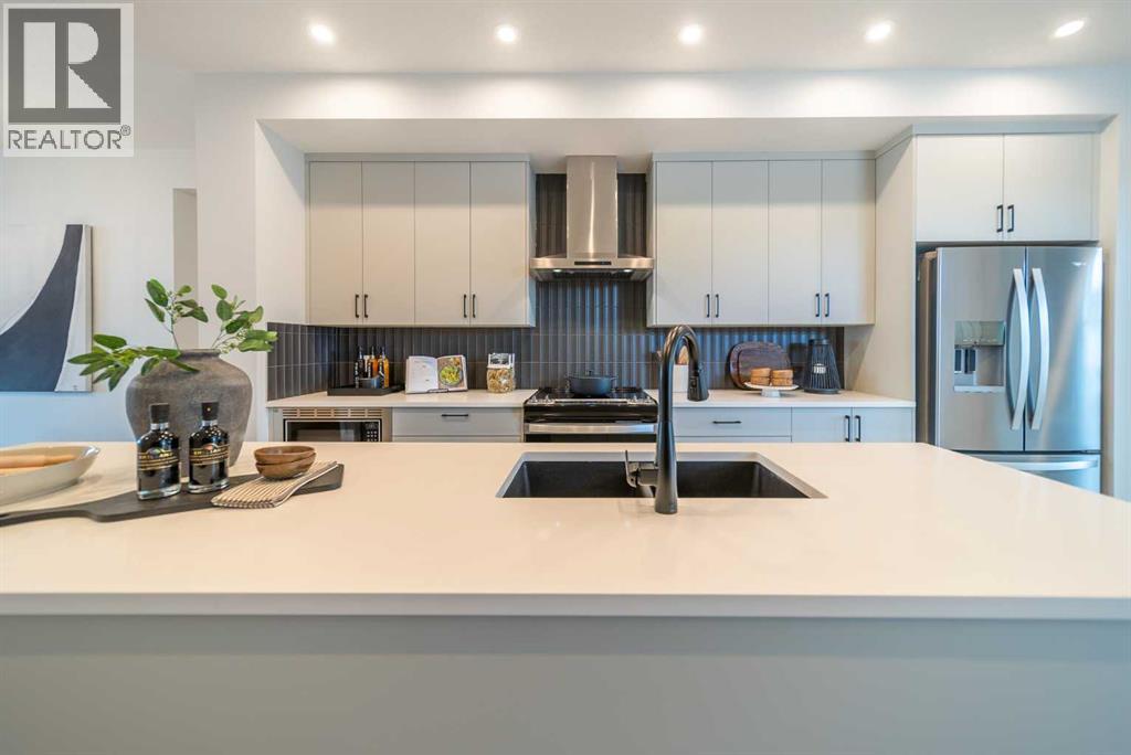 Single Family House for Sale in  Creekview Avenue SW Pine Creek Calgary 