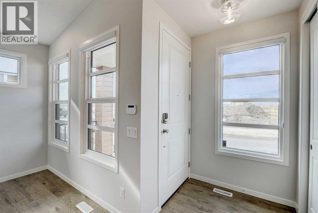 Single Family House for Sale in  Creekview Avenue SW Pine Creek Calgary 