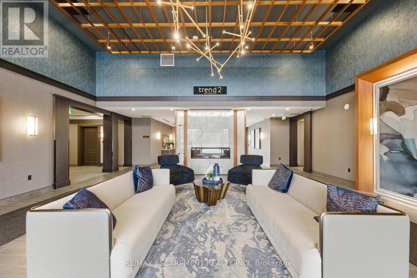 1112 - 460 DUNDAS STREET E