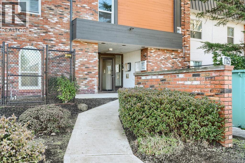 #202 1725 CEDAR HILL CROSS RD - Image 3