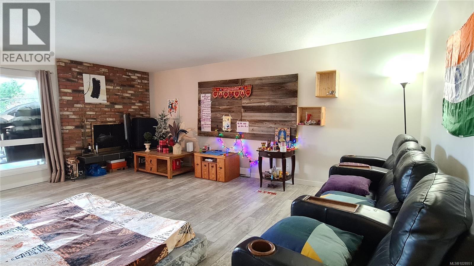 #202 1725 CEDAR HILL CROSS RD - 4