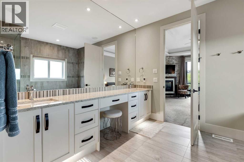 Single Family House for Sale in  Mystic Ridge Way SW Springbank Hill Calgary 